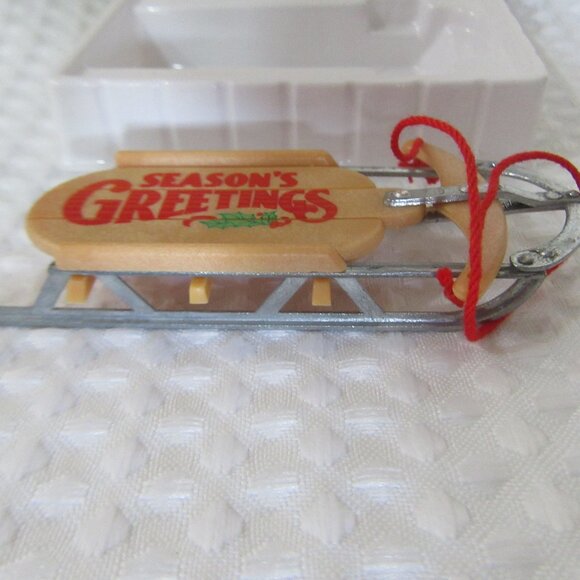 Nostalgic Sled Christmas Ornament 1984 - Picture 4 of 7